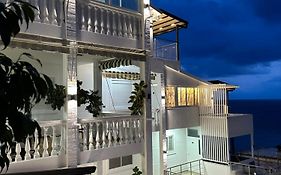 Qeparo Napolon Complex